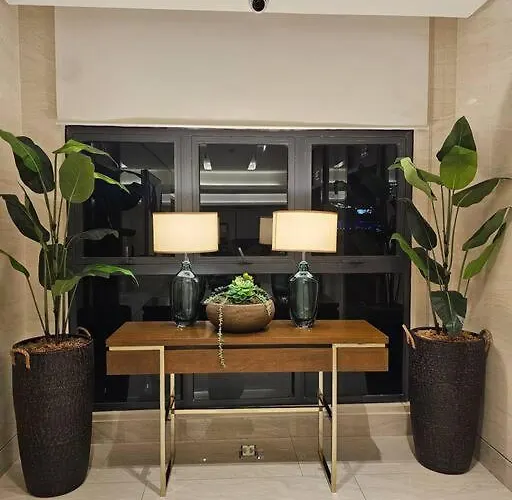 Alexa Smart L Balcony Night View L Fast Wifi